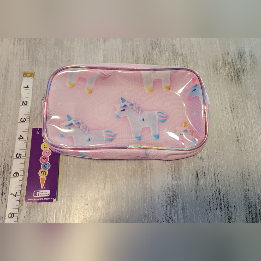 NWT Unicorns and Stars Small Cosmetic Bag